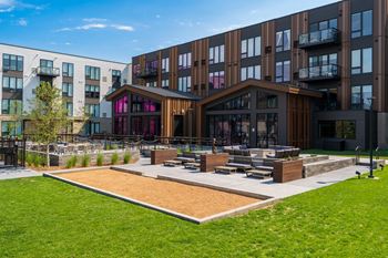 Extensive green space